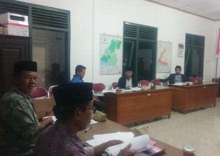 Penyaringan dan Penjaringan Bakal Calon Dukuh Polosiyo dan Kuwaru