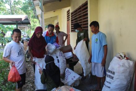 Kegiatan Bank Sampah Dusun Bayuran