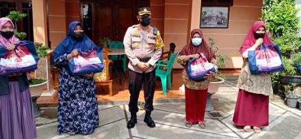 Bantuan PPKM Darurat Oleh Kapolres Bantul