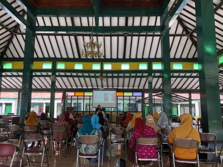 Pelatihan Psychological First Aid Bagi Kader Kalurahan Poncosari