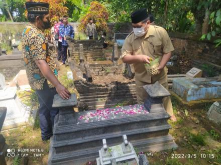 Ziarah Makam, Sebagai Rangkaian Kegiatan Hari Jadi Poncosari