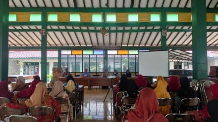 Pertemuan Desa Siaga, Upaya Pembinaan Terhadap Kader Dusun
