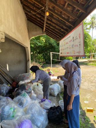 Giat Pilah Sampah Dusun Polosiyo