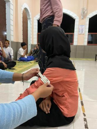 Cek Kesehatan Berkala, Remaja Dusun Talkondo Ikuti Posyandu Remaja 
