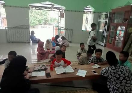 Giat Pendampingan TPA Anak Dusun Polosiyo