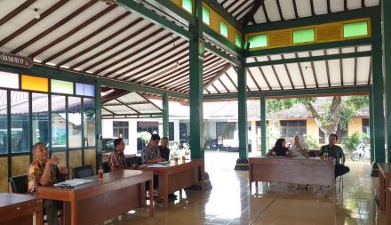 Singkronisasi Kegiatan Melalui Rapat Koordinasi Rutin