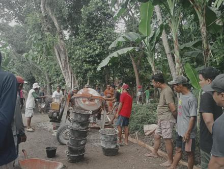 Giat Corblok Jalan Dusun Talkondo, Upaya Perbaiki Infrastruktur Dusun