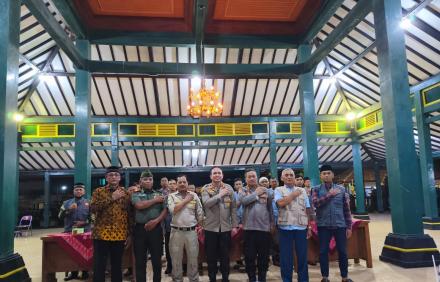 Kunjungan Kapolres Bantul Terhadap Anggota Jaga Warga Se-Kapanewon Srandakan
