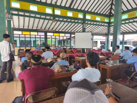 Sosialisasi Tata Kelola Pemerintahan Dalam Pemenuhan Kesadaran Hukum