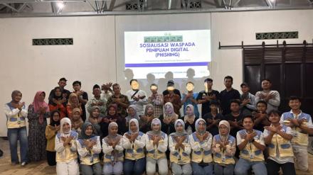 Edukasi Warga, Mahasiswa KKN Untidar Gelar Sosialisasi Pencegahan Penipuan Digital