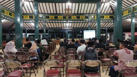 Tingkatkan Kesiapan KPPS, Kalurahan Poncosari Gelar Bimtek Penggunaan SIPILAMPUH